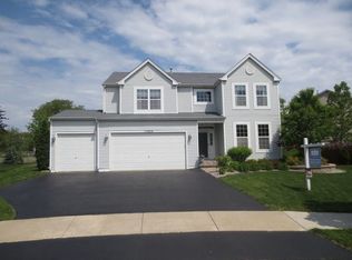 17820 Hedgewood Dr, Lockport, IL 60441