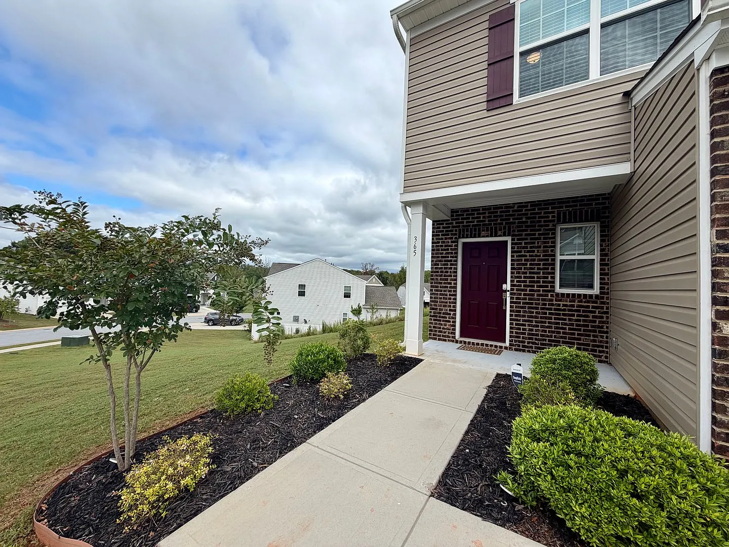3 Bedroom New Construction Home on Corner Lot in Pendleton — Photo 1