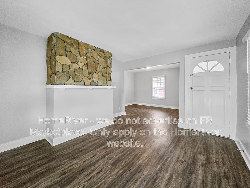 2 bed, 1.0 bath, 848 sqft, $1,395 — Photo 4