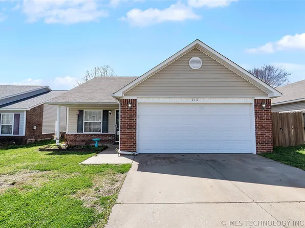 116 W Fairlane Pl, Sapulpa, OK 74066