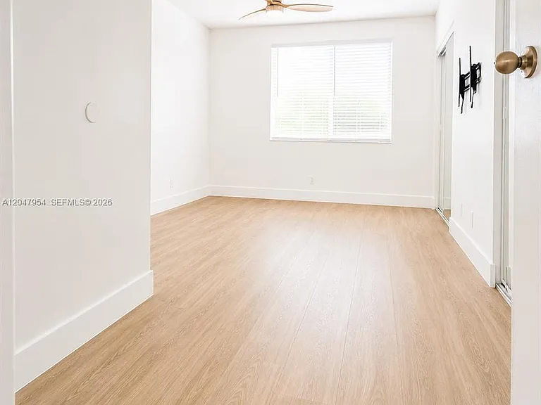 3 Whitehead Cir #3 — Photo 29
