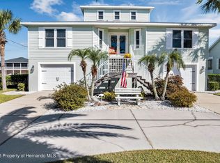 4049 Cobia Dr, Hernando Beach, FL 34607