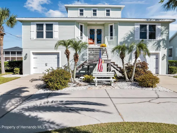 4049 Cobia Dr, Hernando Beach, FL 34607