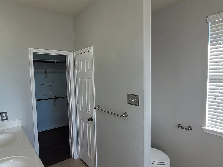 15307 Tupelo Dr — Photo 26
