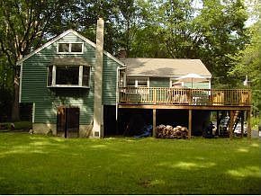 2nd image of 17 Tewksbury Rd
