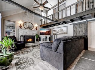 106 Wild Cherry Ln, Greentown, PA 18426