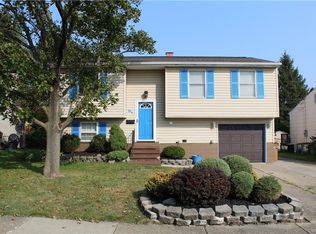 91 Penwood Dr, Cheektowaga, NY 14227