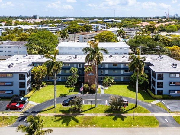 515 S Crescent Drive #302, Hollywood, FL 33021