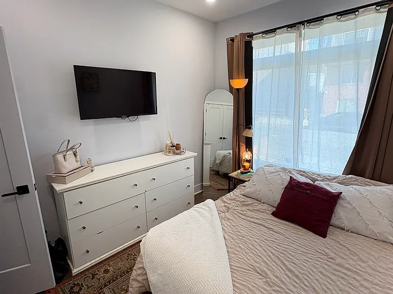 402 W Berks St #1 — Photo 21