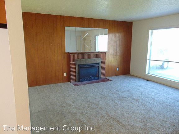 3rd image of 8925 E Mill Plain Blvd