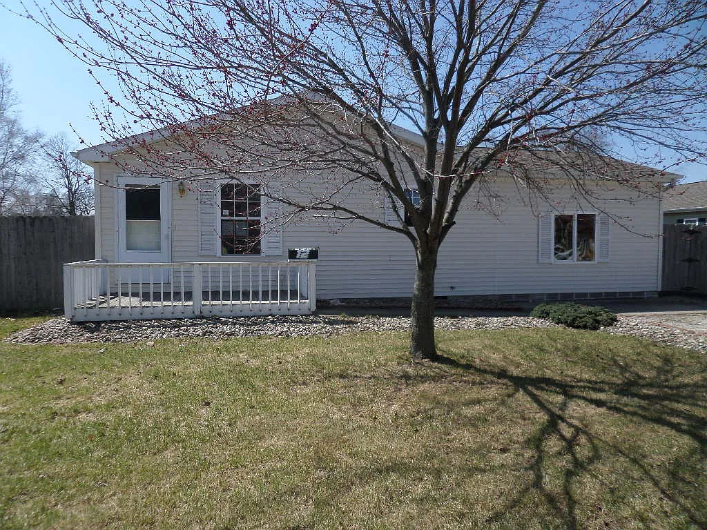 904 Harrison St photo 1