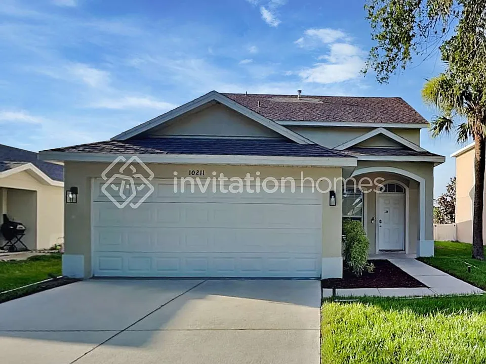 10211 41st Ct E