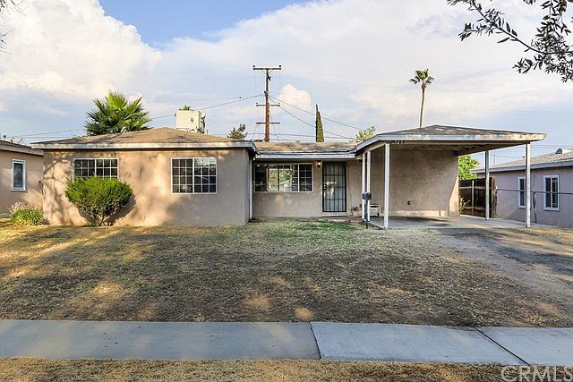 1st image of 3017 N Pico Ave