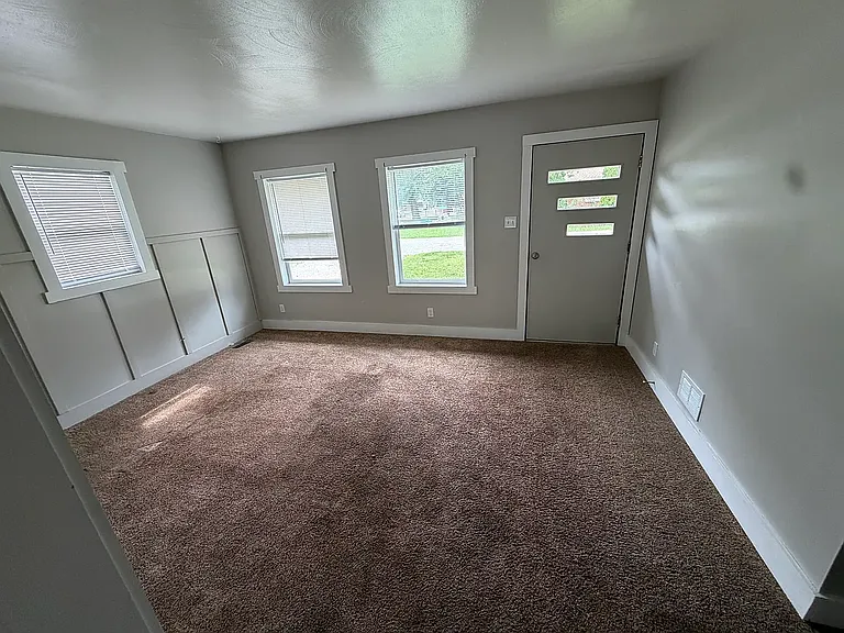 503 N Harrison St — Photo 6