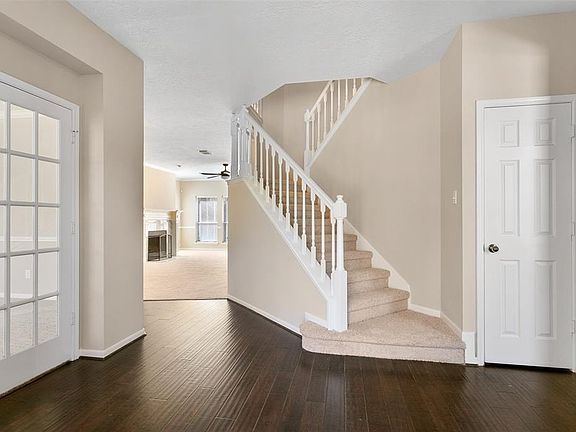 4th image of 15919 Jamie Lee Dr