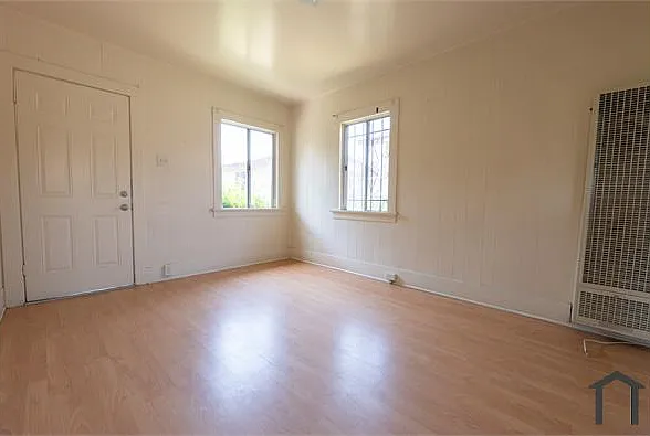 720 King Ave — Photo 6