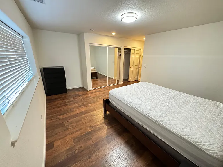 12596 Oaks Ave — Photo 5