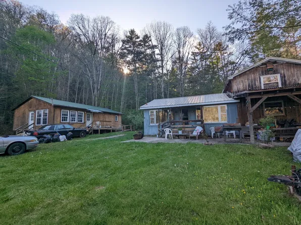 3097 Browns Creek Rd, Marlinton, WV 24954