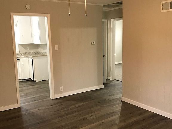 5th image of 6709 Sterling Ave