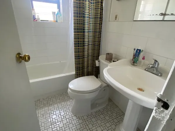 419 Madison Street image 8 of 8