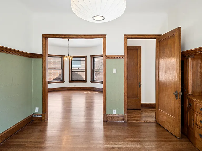 1263 W Foster Ave #2 — Photo 17
