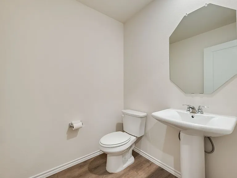 3405 Marie Dr — Photo 16