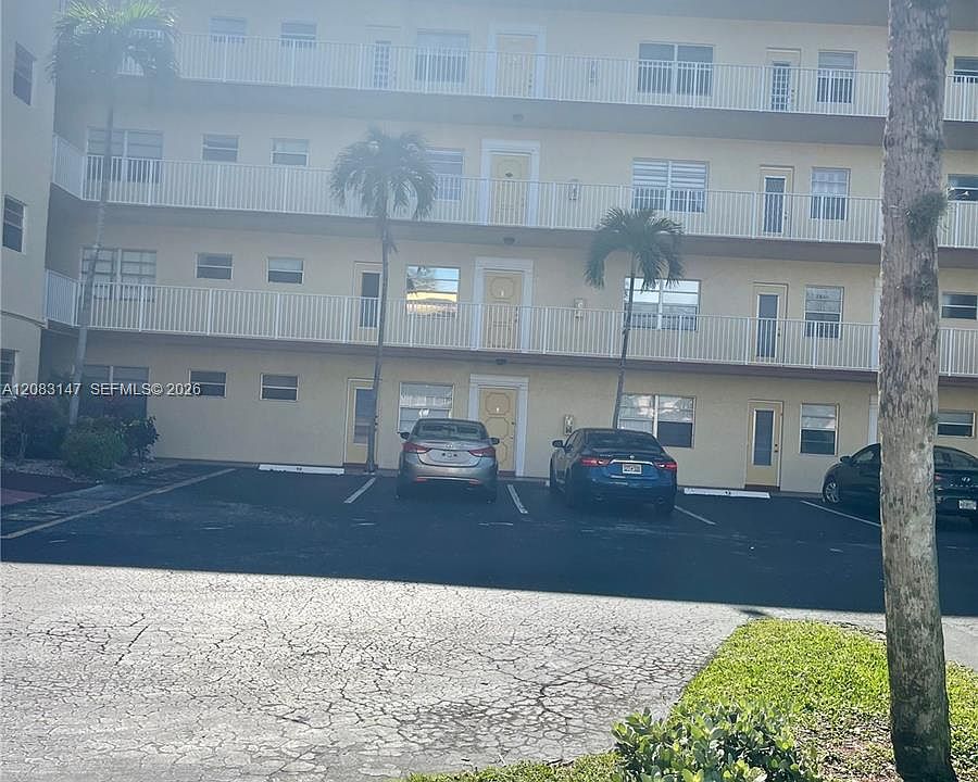 1st image of 3940 NW 42nd Ave APT 321