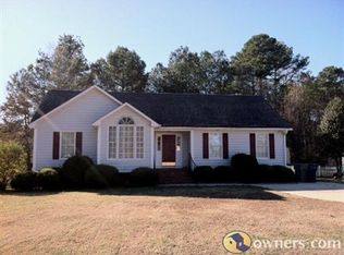 2405 Westgate Dr, Sanford, NC 27330