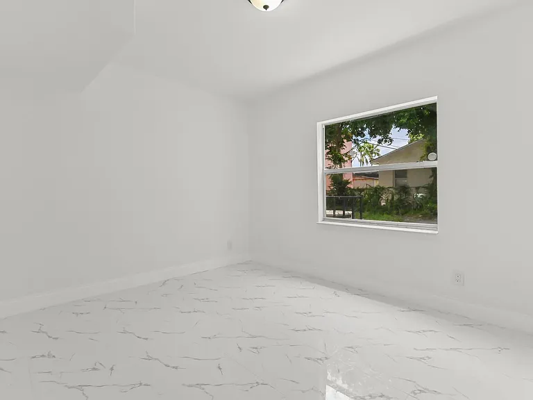515 Putnam Rd — Photo 15