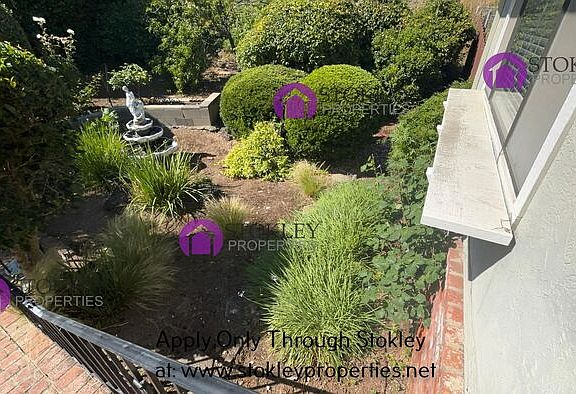 5th image of 4045 Rhoda Way