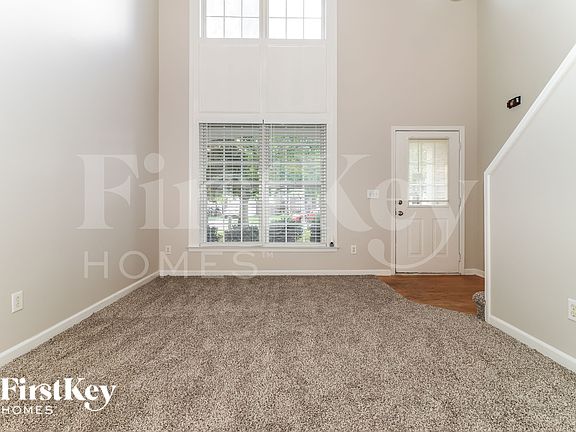 3rd image of 1730 Taynton Cir NW