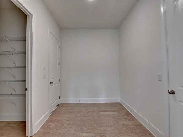 2471 Stewart Rd — Photo 47