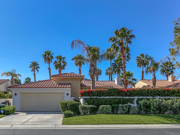 3rd image of 78919 Breckenridge Dr