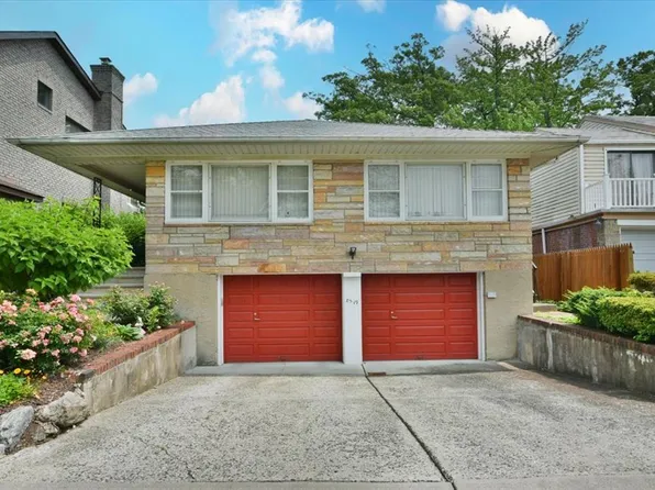 85-19 212th Street SINGLE FAMILY image 1 of 27