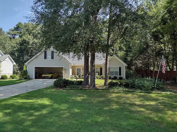 90 Windsong Dr, Covington, GA 30016