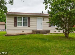 150 Oak View Dr SE, Leesburg, VA