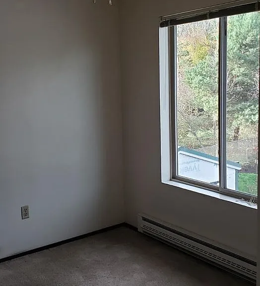 Heather Apartments — Photo 9