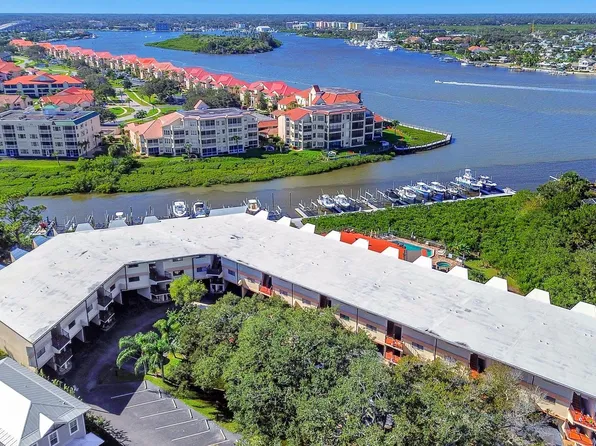 520 S Peninsula Ave APT 2D1, New Smyrna Beach, FL 32169