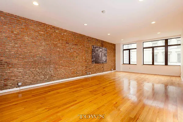 Rented by Town Residential | media 24