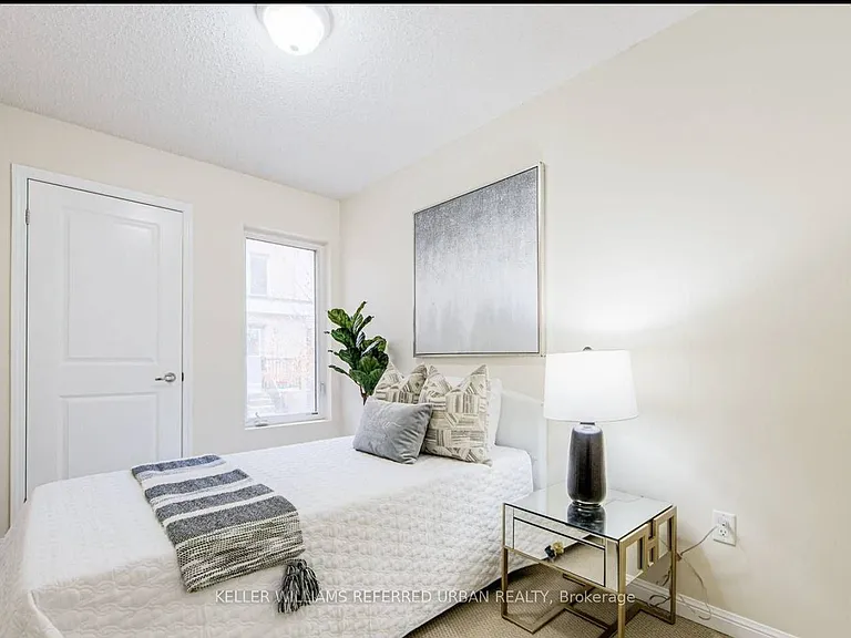 9 Foundry Ave #113 — Photo 14