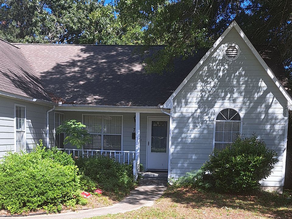 1st image of 75 Suffolk Dr