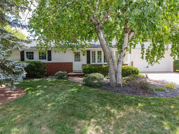 1008 N Bay Ridge Rd, Appleton, WI 54915