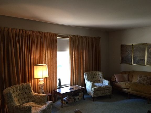2nd image of 3921 N Plainfield Ave