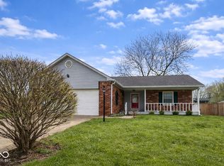 8825 Darkwood Dr, Indianapolis, IN 46234