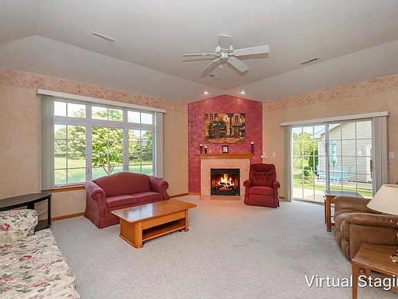 3rd image of 5394 S Butterfield WAY