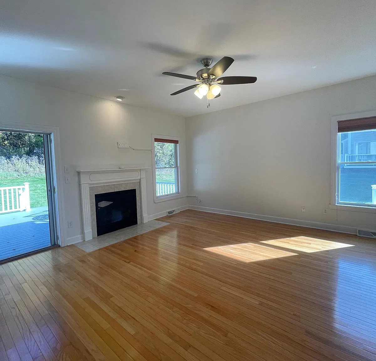 2 bed, 1529 sqft, $2,700 — Photo 4