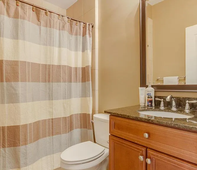 1230 4th St NW #2 — Photo 13