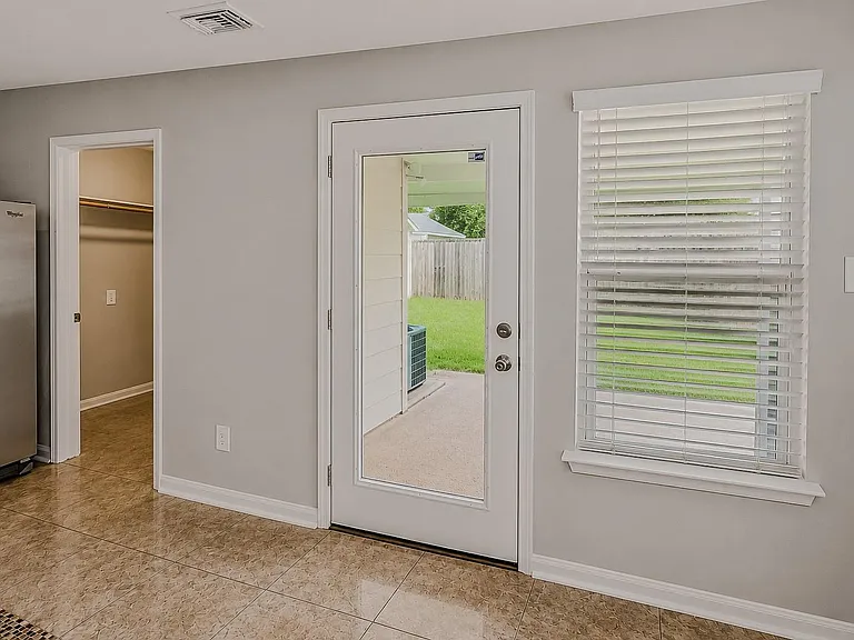 17110 Westminster Village Ct — Photo 5