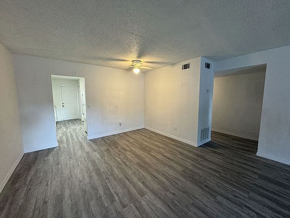 3rd image of 605 Northlake Blvd APT 13