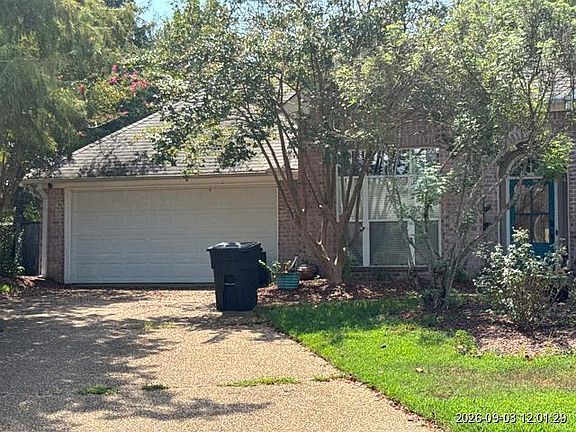 3rd image of 307 Starboard Ln